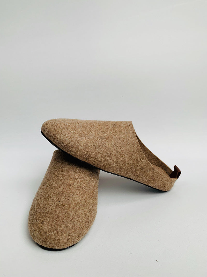 Pantufla Line Marrón